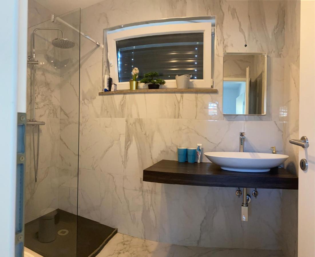 דירות אנקראן Apartma Chiara מראה חיצוני תמונה